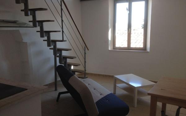 Immeuble à vendre    5 pièces • 108,76 m2 Forcalquier