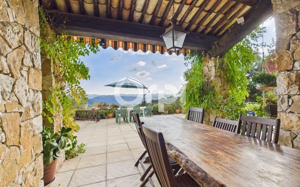 Maison à vendre    7 pièces • 165 m2 Montauroux