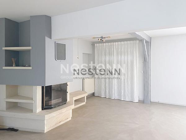 Maison familiale restaurée 195 m² - proche bourg de Contres - 7 pièces - 4 à 5 chambres - proximité toutes commodités