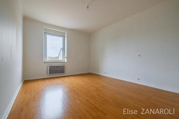 Appartement 3 pièces avec garage, jardin, cave et stationnement extérieur à Zoufftgen!