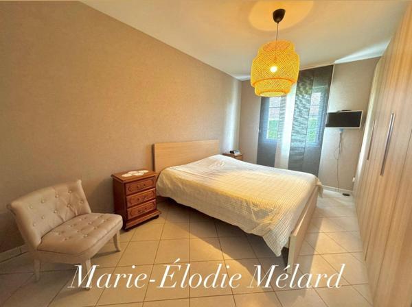 Maison individuelle  familiale 4 chambres + un bureau sur 10,79 ares COSNES-ET-ROMAIN