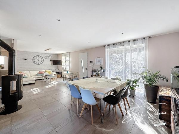 7min Bécon les Granits Maison 144m2 5 chambres