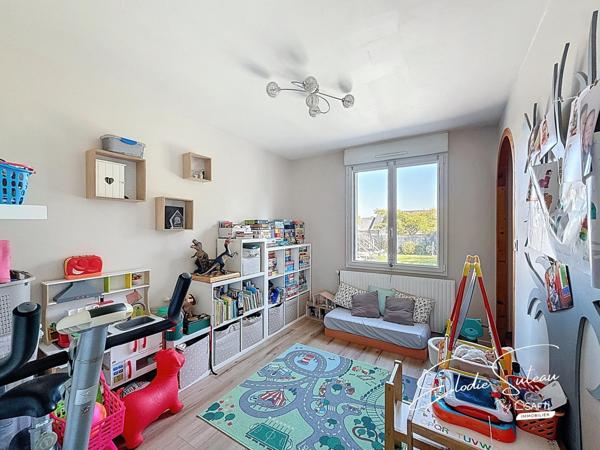 7min Bécon les Granits Maison 144m2 5 chambres