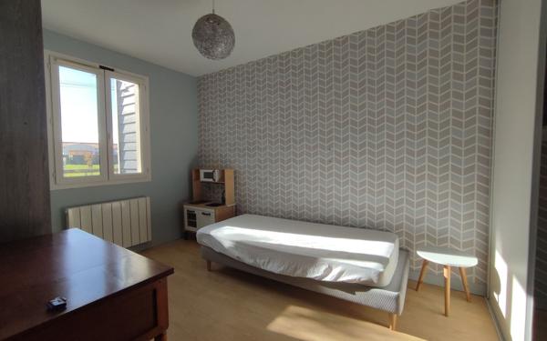 Maison à vendre    5 pièces •  Port-des-Barques