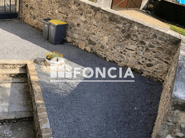 Location Appartement 4 pièces 69.16 m² - 4 RUE CHATEAU DE LASSALLE Buzy 64260