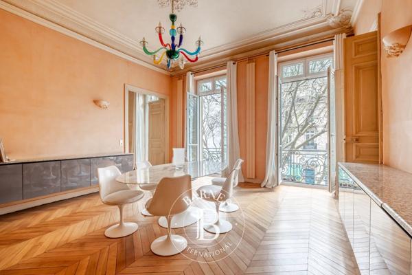 Paris 6ème, Appartement 2 Chambres -  148 m² à vendre