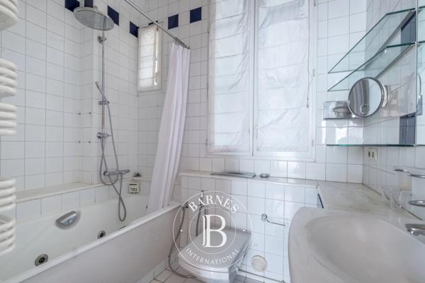 Paris 6ème, Appartement 2 Chambres -  148 m² à vendre