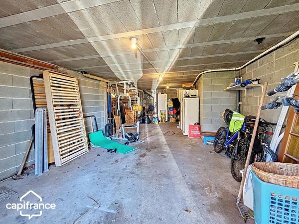 Argentonnay (79150) - Maison familiale 151 m² – 5 chambres dont 2 de plain-pied – sous-sol, jardin 1 350 m²