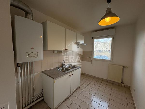 Appartement 2 pièce(s) 47 m2 : Future gare Ligne 18 à 0,7km à pied (Villaroy)