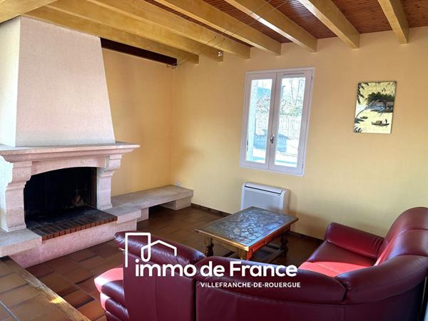 Plain-pied de 119 m², 4 chambres, bureau, 2 garages sur terrain de 1013 m²