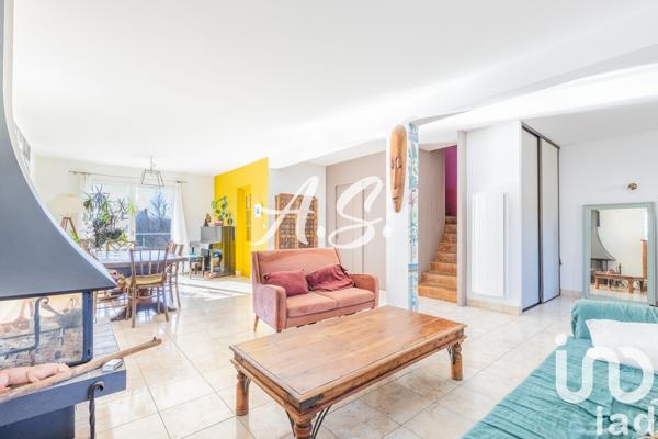 House for sale 9 rooms 195 m² Verrières-le-Buisson