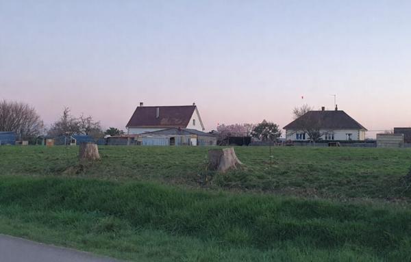 Terrain à Batir de 1 323 m²