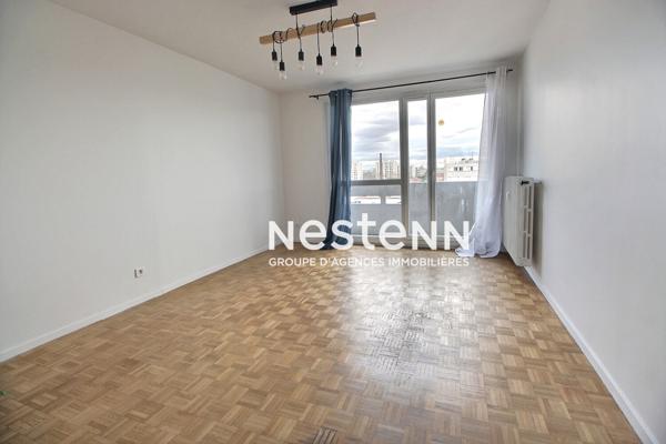 NESTENN VENISSIEUX - SAINT FONS - T4 - TRANSPORT COMMUNS - FUTUR T10 - COMMERCES - ECOLES - DERNIER ETAGE - GARAGE - CAVE