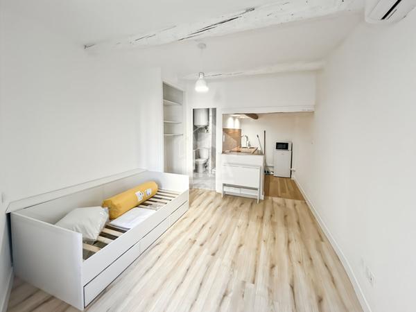 À louer - Studio meublé 17 m² en plein coeur de Pertuis