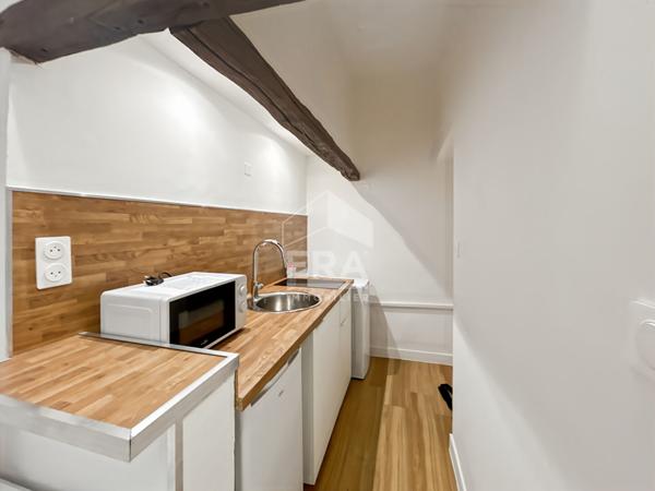 À louer - Studio meublé 17 m² en plein coeur de Pertuis