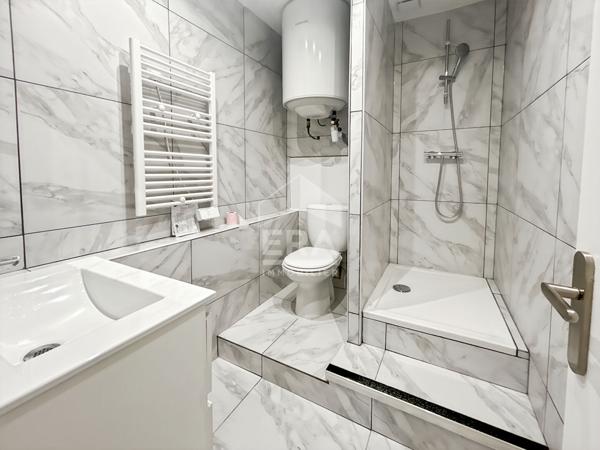 À louer - Studio meublé 17 m² en plein coeur de Pertuis