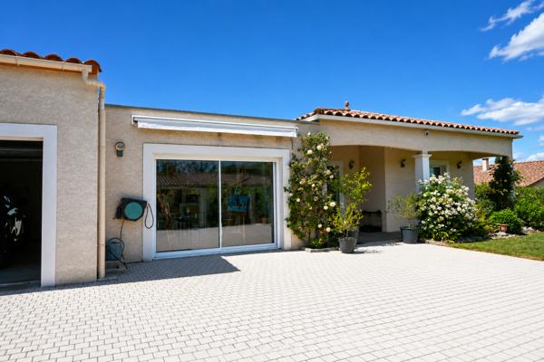 Maison T5 de plain pied – Montlegun – grand garage