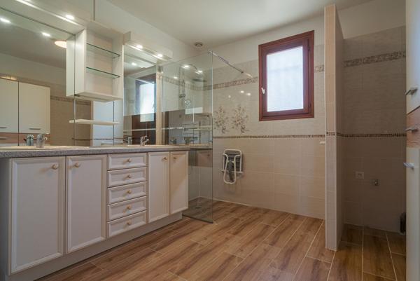 CARCASSONNE – SAINT-HILAIRE Villa T5 152m² (114m² hab.) avec garage, jardin, verger et puits, sur 4.315m²