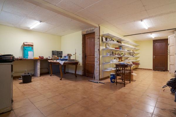 CARCASSONNE – SAINT-HILAIRE Villa T5 152m² (114m² hab.) avec garage, jardin, verger et puits, sur 4.315m²