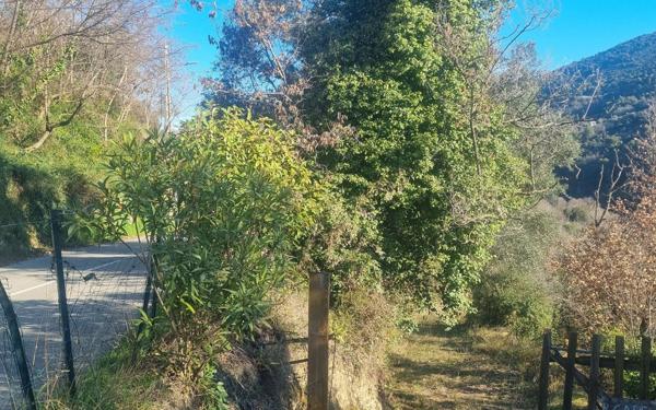 Terrain à vendre    Aspremont