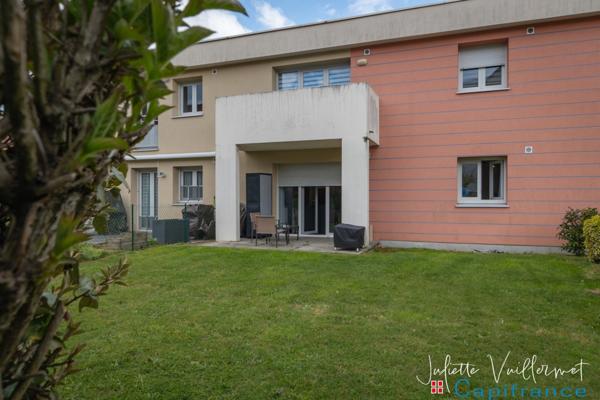 LA MOTTE SERVOLEX (73290) : Appartement T2, jardin, cave et une place de parking privative
