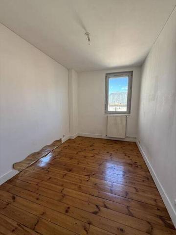 Appartement 4 pièces                                        - 43000 Le Puy-en-Velay Réf : 12383
