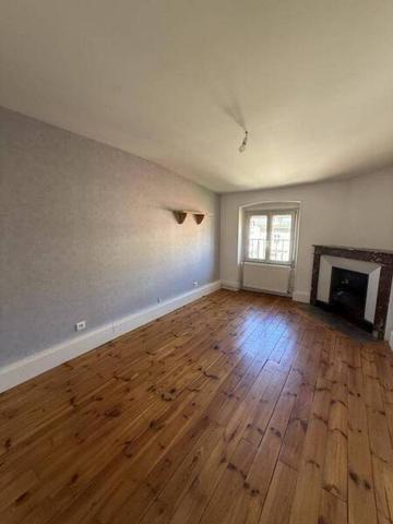 Appartement 4 pièces                                        - 43000 Le Puy-en-Velay Réf : 12383