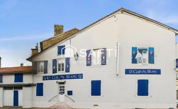Restaurant au charme d’antan, niché dans un relais de poste de plus de 400 ans – ( murs et fonds)