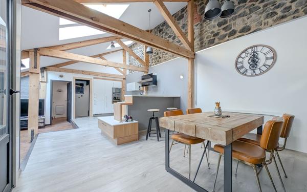 Appartement à vendre    4 pièces • 112 m2 Aurillac