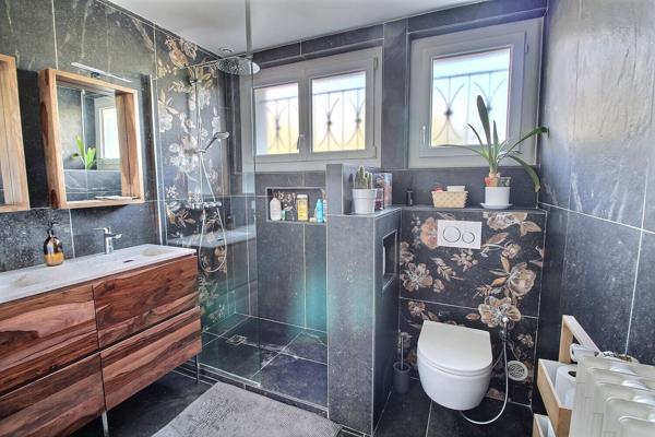 Maison Maurepas 7 pièces 120m2