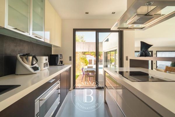 Marseille 9ème, Villa 3 Chambres -  152 m² à vendre