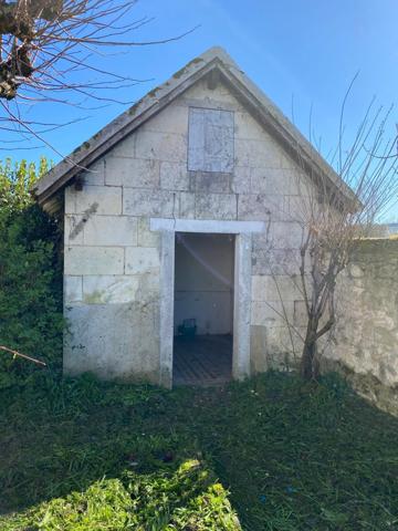 Bel emplacement pour ce pavillon sur sous-sol