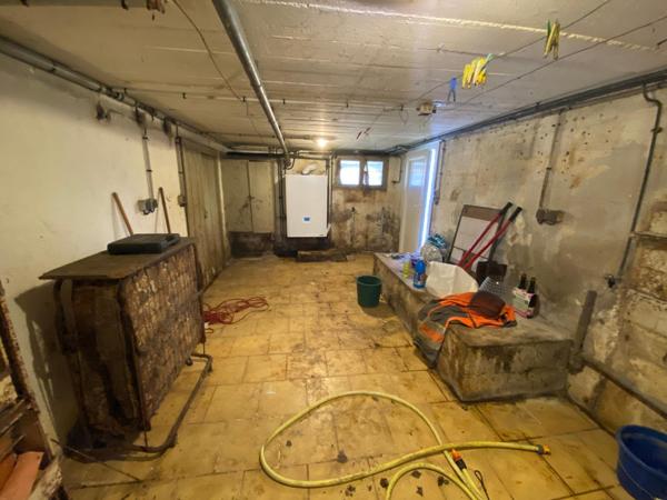 Bel emplacement pour ce pavillon sur sous-sol