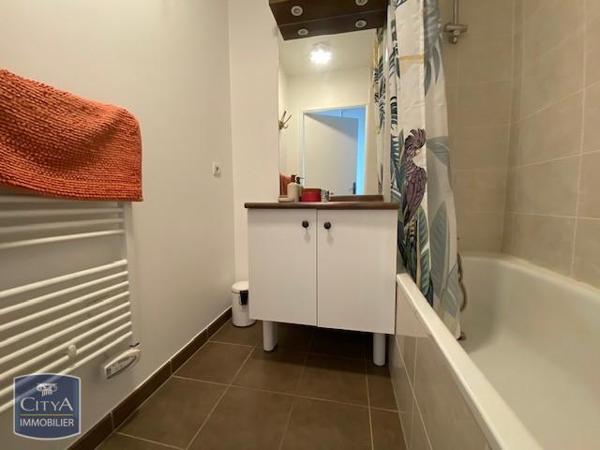 Appartement à louer 2 pièces 50.56m²