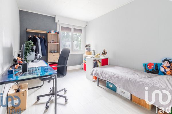 Appartement à vendre 3 pièces 64 m² Évry