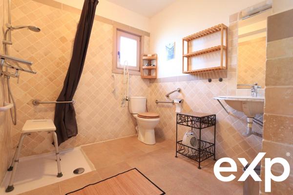 Havre de Paix comprenant 4 gîtes avec terrasses privatives au sein d'une villa en ossature en bois à Lamalou les Bains