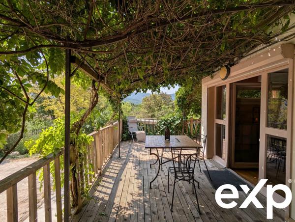 Havre de Paix comprenant 4 gîtes avec terrasses privatives au sein d'une villa en ossature en bois à Lamalou les Bains