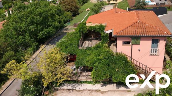 Havre de Paix comprenant 4 gîtes avec terrasses privatives au sein d'une villa en ossature en bois à Lamalou les Bains