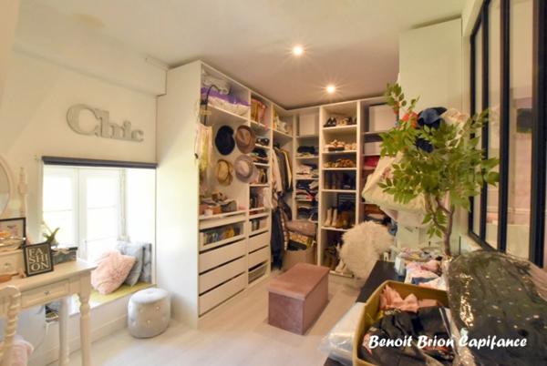 À vendre – Maison en pierre avec étang, grand terrain de 4 980 m² et nombreuses prestations à Monchamp, près de Vire (Calvados - 14)