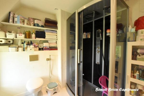 À vendre – Maison en pierre avec étang, grand terrain de 4 980 m² et nombreuses prestations à Monchamp, près de Vire (Calvados - 14)