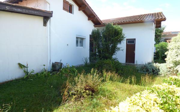 Maison à vendre    4 pièces • 85 m2 Saint-Pierre-d'Irube