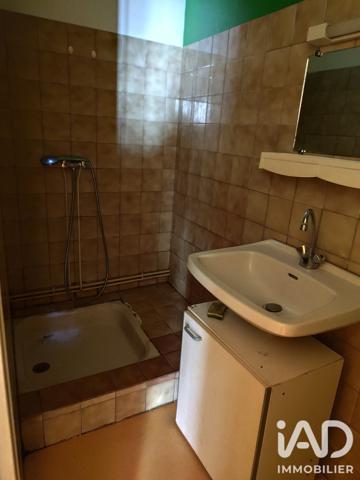 Immeuble à vendre 130 m² Saint-Bonnet-le-Château