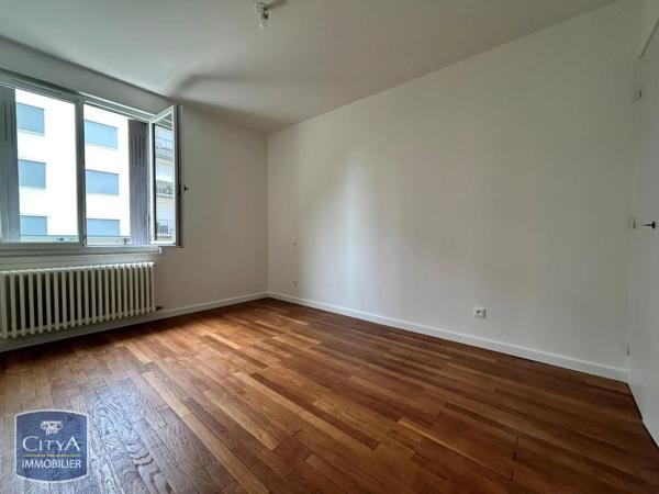 Maison à louer 4 pièces 124.05m² Niort (79000)