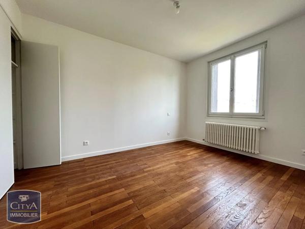 Maison à louer 4 pièces 124.05m² Niort (79000)