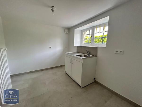 Maison à louer 4 pièces 124.05m² Niort (79000)