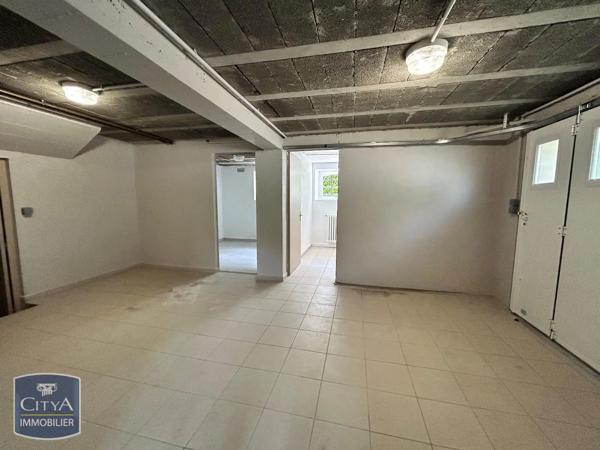 Maison à louer 4 pièces 124.05m² Niort (79000)