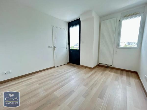 Appartement à louer 2 pièces 39.78m² Saint-Cyr-sur-Loire (37540)