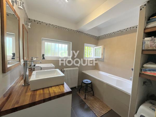 Cugnaux Maison T5 plain-pied 131 m2