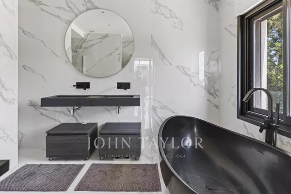 Villa contemporaine avec vue mer à vendre à La Ciotat