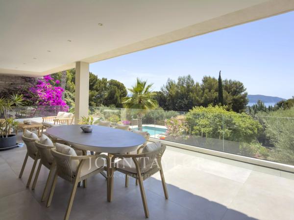 Villa contemporaine avec vue mer à vendre à La Ciotat